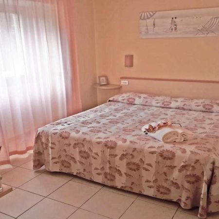 Storyville Simple Stay Cinquale Esterno foto