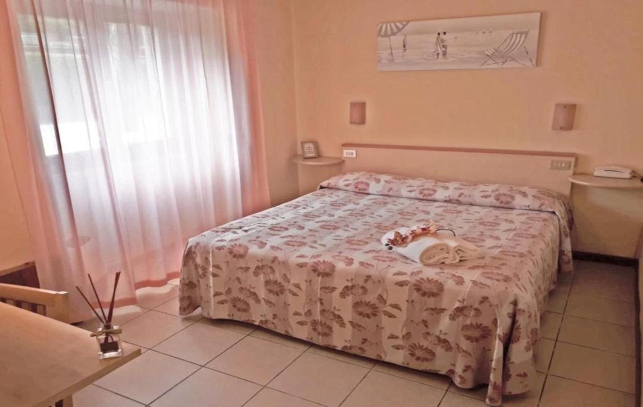 Storyville Simple Stay Cinquale Esterno foto